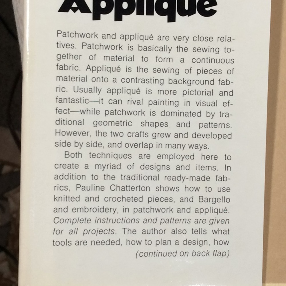 3 Appliqué Books-Patterns & Instructions-Hardcover - Picture 5 of 16